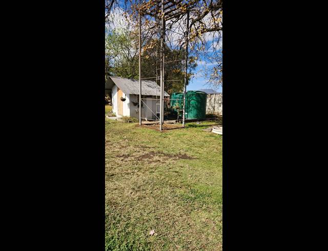 4.50HA SMALLHOLDING FOR SALE IN WEENEN
